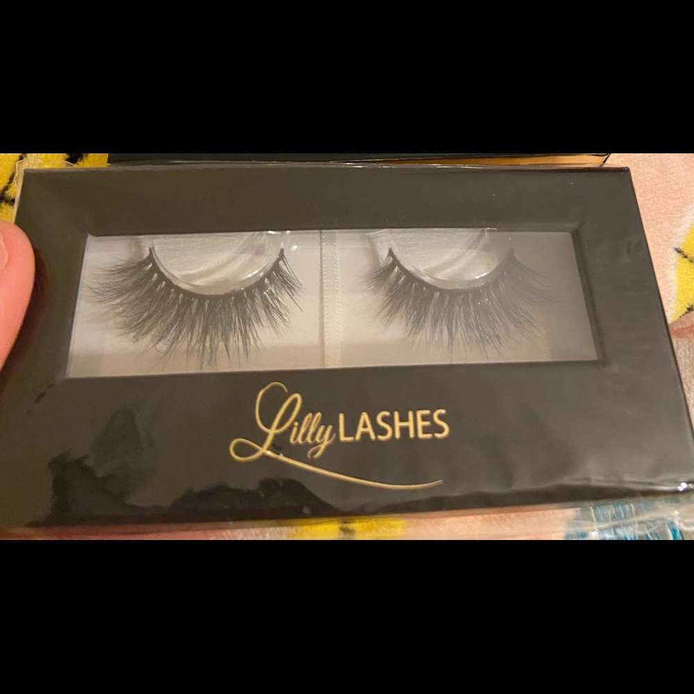 Miami flare Lilly lashes